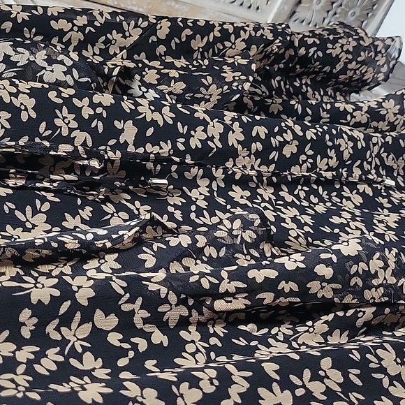 Tommy Hilfiger Black and Tan Romantin Whimsy Floral Chiffon Ruffle Dress - Picture 8 of 11